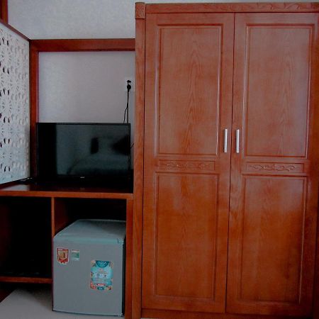 Hoang Dat Hotel Донгхой Экстерьер фото