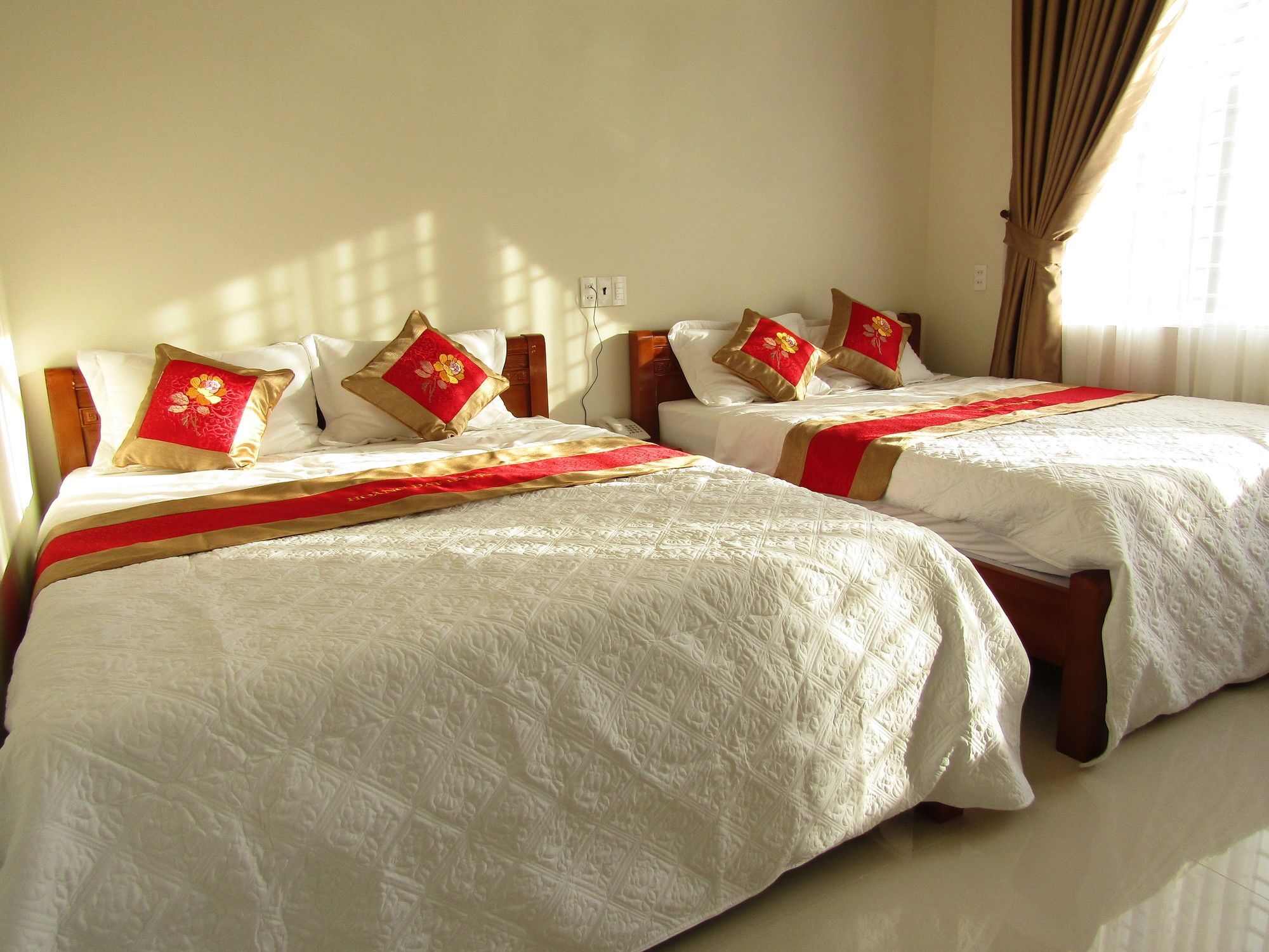 Hoang Dat Hotel Донгхой Экстерьер фото